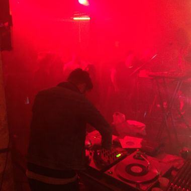 After avec les Disques en Rotins Réunis, Arnaud Maguet