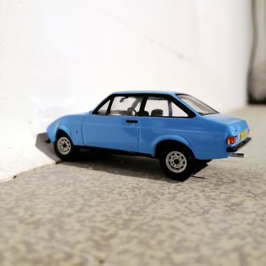 Paul Harrison & John Wood, Car/wall, 2012 © Luc bertrand