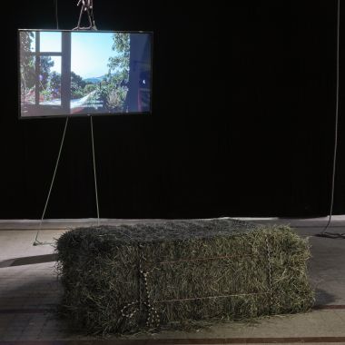 Anna López Luna, Which Future ?!, 2018 © Luc Bertrand 